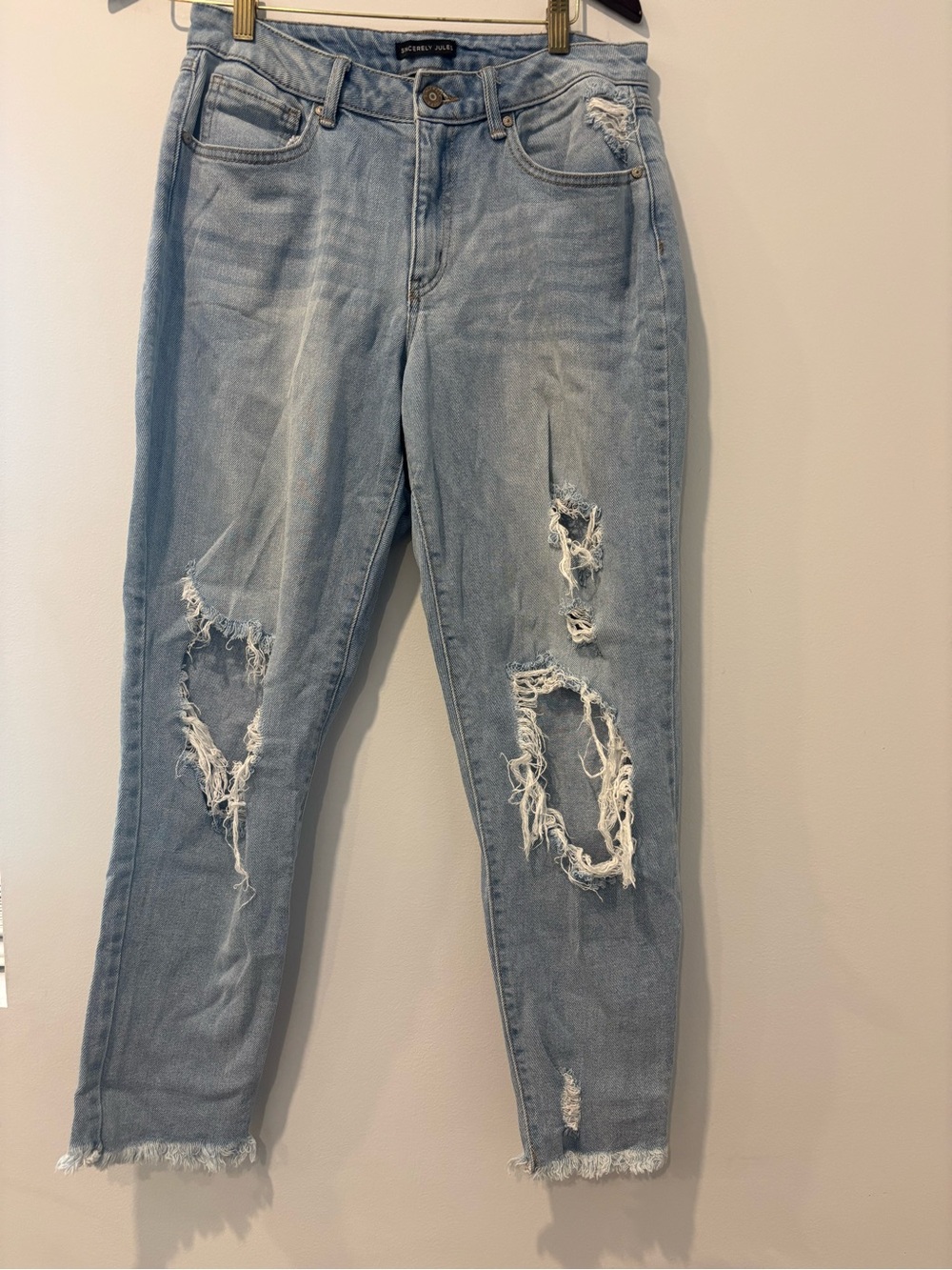 Sincerely Jules Light Wash Distressed Women’s Jeans